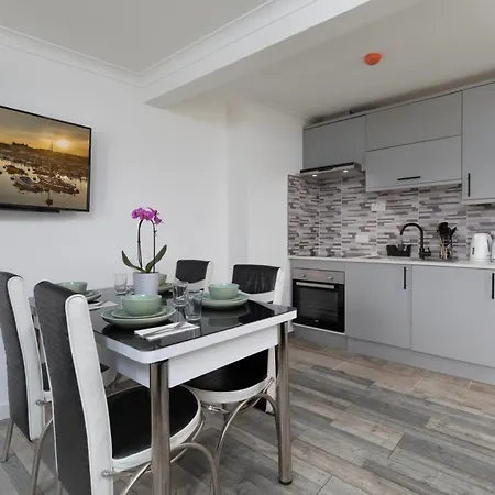 Lejlighed Flat 8 - For 4 In Town Centre