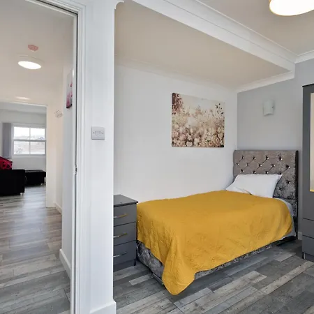 Flat 8 - For 4 In Town Centre * Scarborough