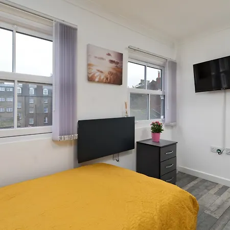 Flat 8 - For 4 In Town Centre Daire *