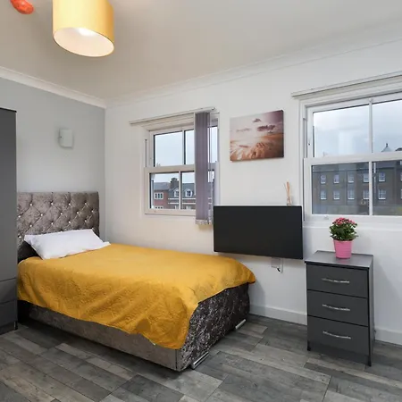 Flat 8 - For 4 In Town Centre * Scarborough
